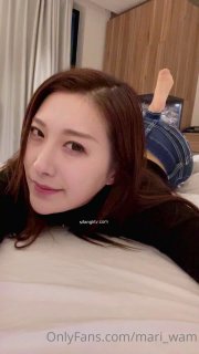一边捏奶头一边做啪啪JK大长腿美女的反差日常操的大声嗷嗷叫