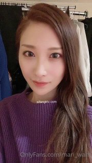 FC2-3492508 【無修正x個人撮影】学生時代の友達あきこちゃんの家にアポなし訪問♪旦那がいない自宅で3P